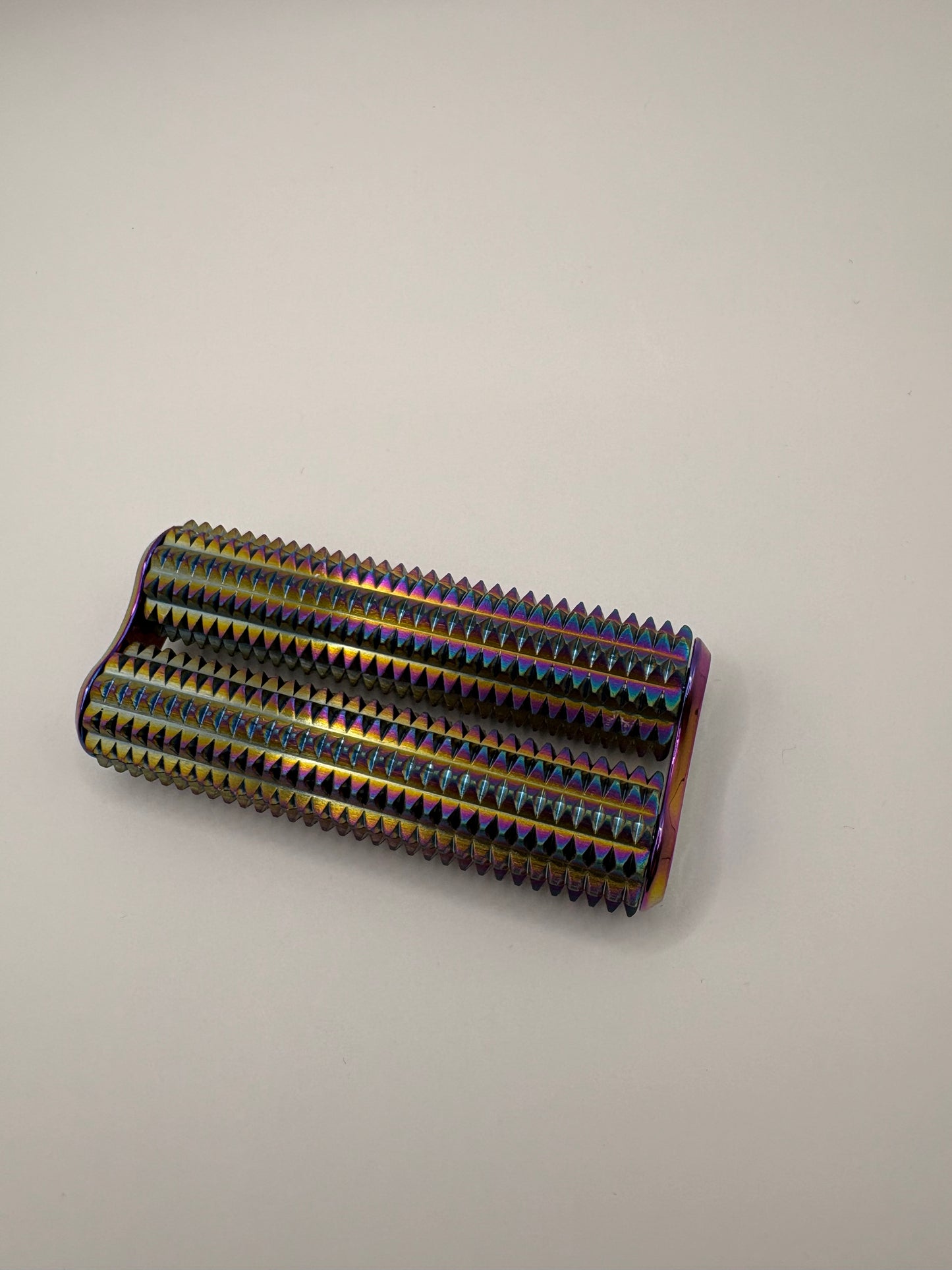Kaiko Spikey Hand Roller